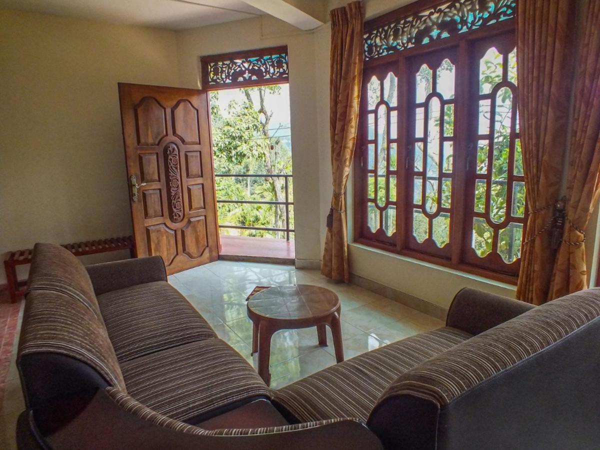 Blue Ribbon Homestay Ella Exterior photo
